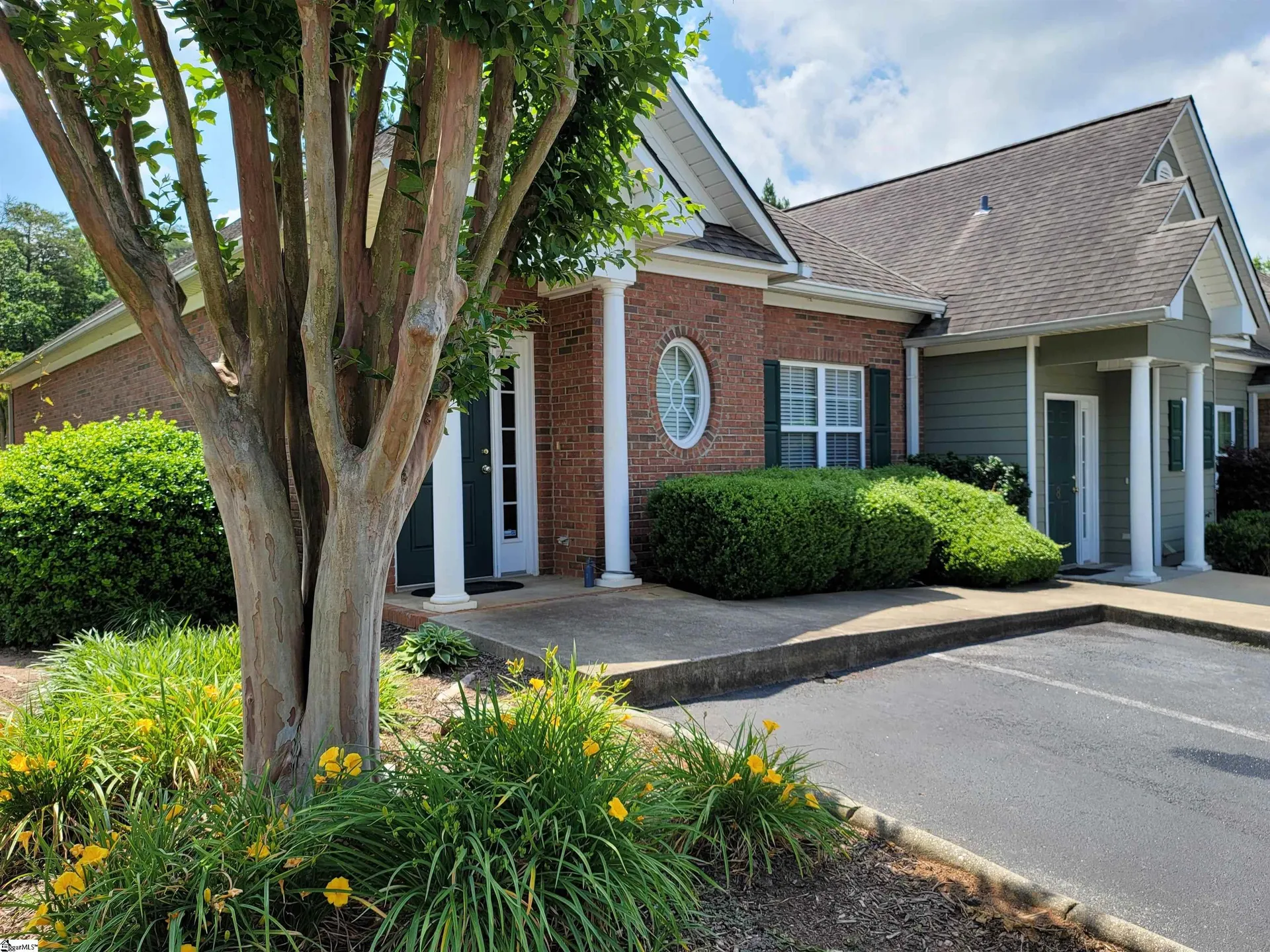 10 Rock Garden Lane