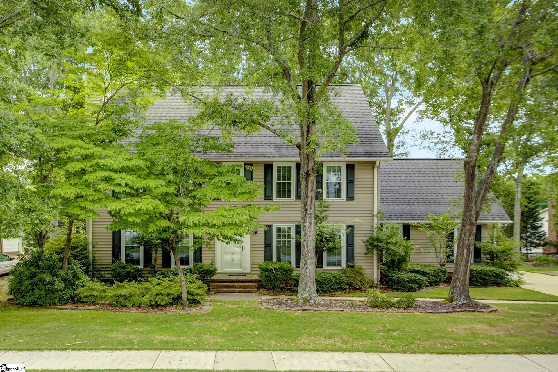 Property image 2 at 325 Bethel Way, Simpsonville, SC 29681