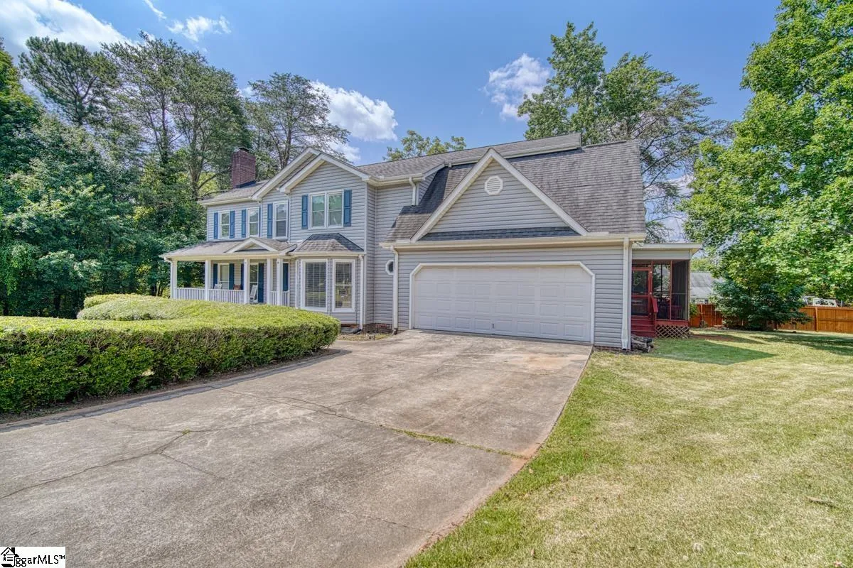 Property image 3 at 3 Stone Shield Court, Greenville, SC 29609