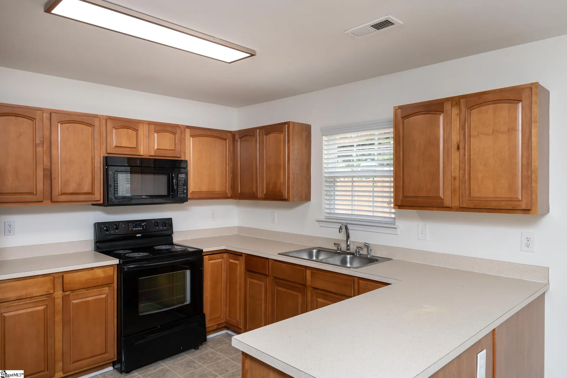 Property image 5 at 19 Killarney Lane, Greer, SC 29650
