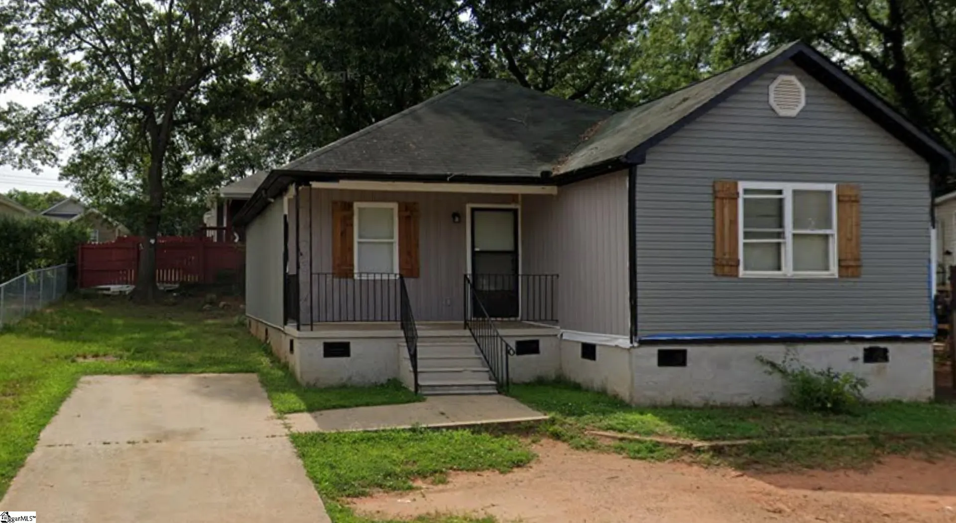 Property image 2 at 7 4th Street, Greenville, SC 29611-8300
