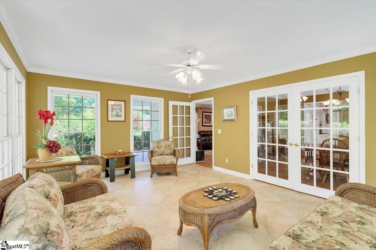 Property image 4 at 10 Woodsage Court, Taylors, SC 29687