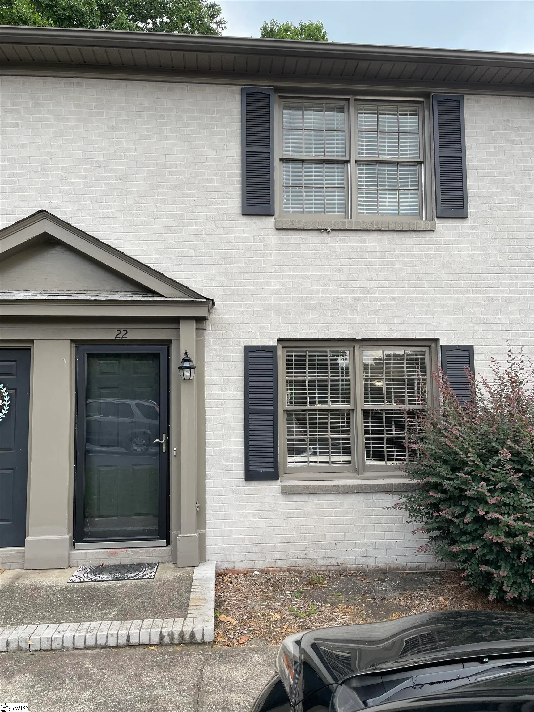 5003 Edwards Road