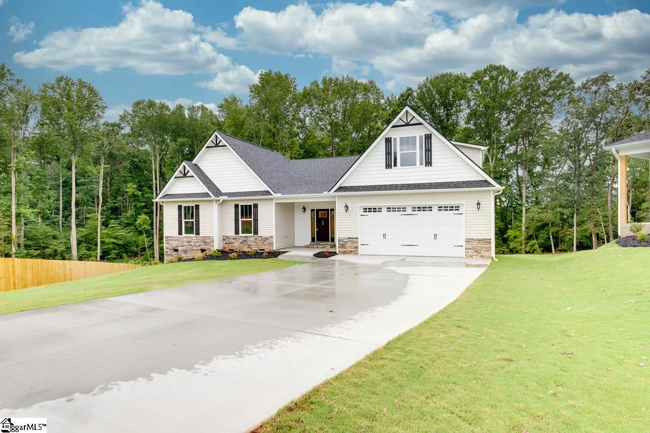 Property image 2 at 28 Waters Meadow Trail, Taylors, SC 29687