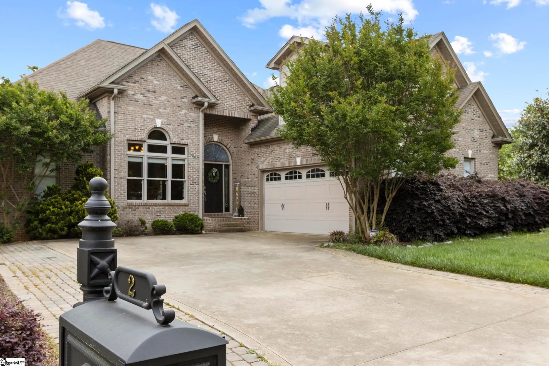 Property image 2 at 2 Tinsley Court, Greenville, SC 29615