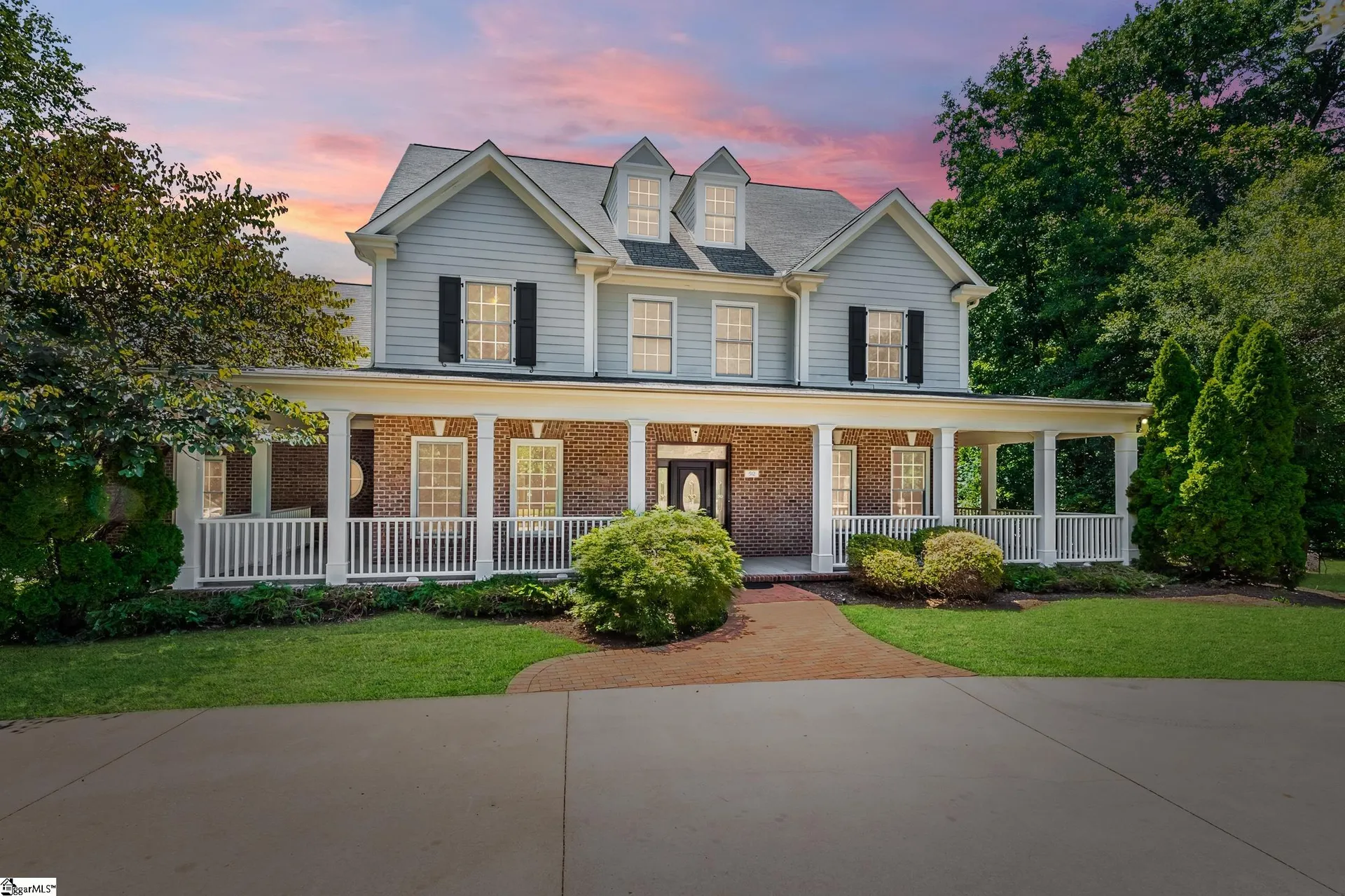 512 Bridlewood Lane