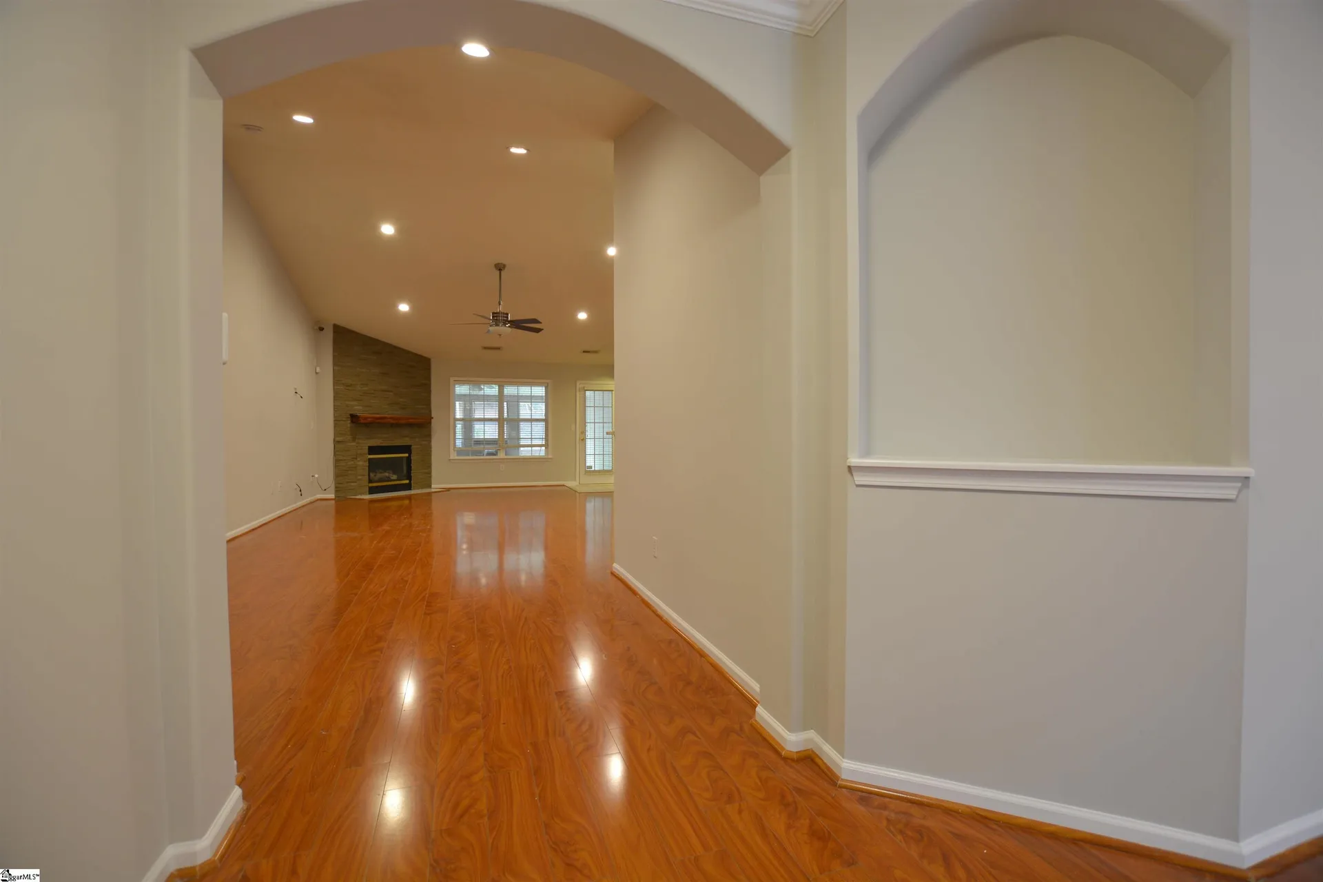 Property image 3 at 9 Reid Valley Court, Taylors, SC 29687