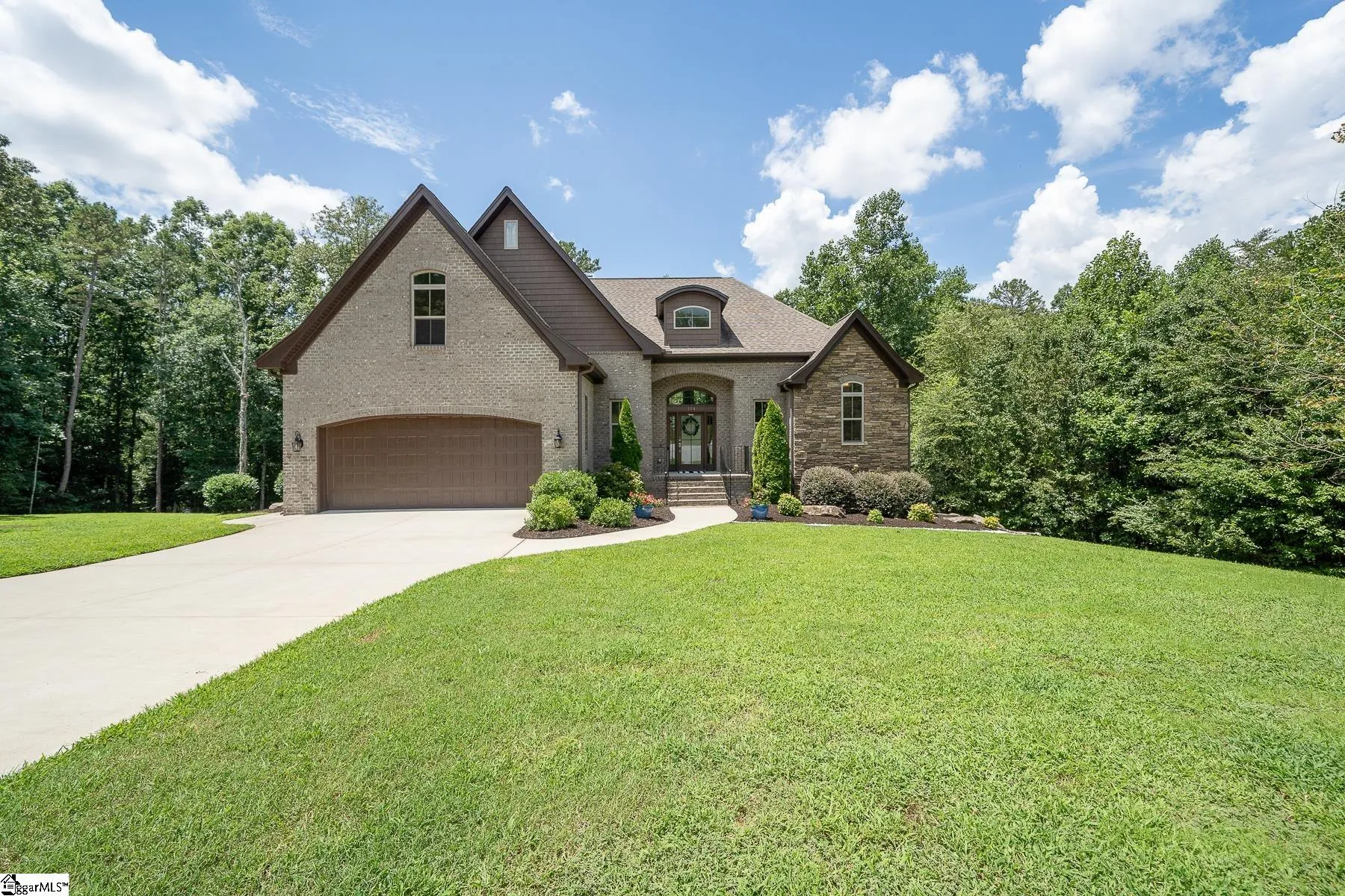 114 Woodcross Way