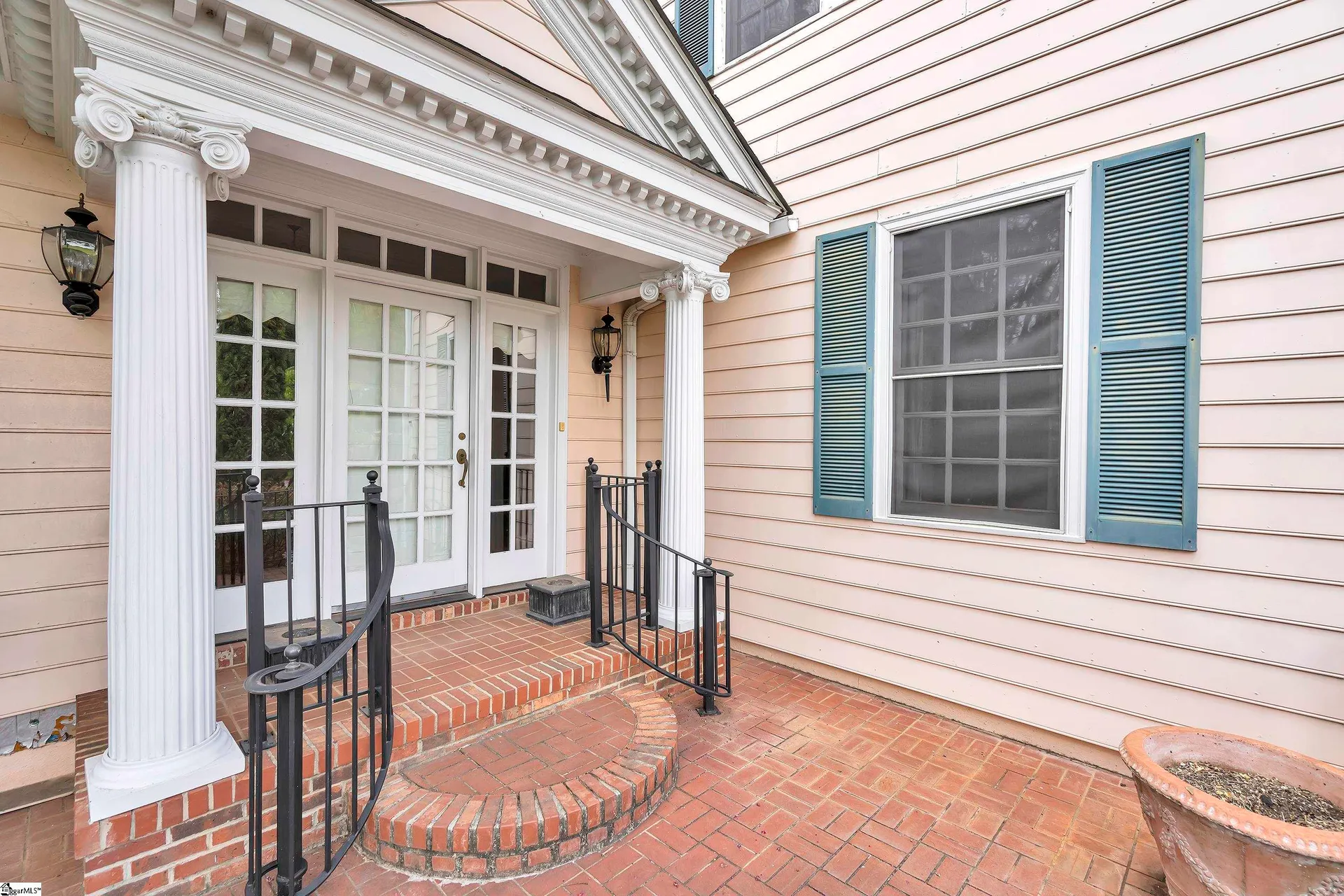 Property image 5 at 911 E Washington Street, Greenville, SC 29601