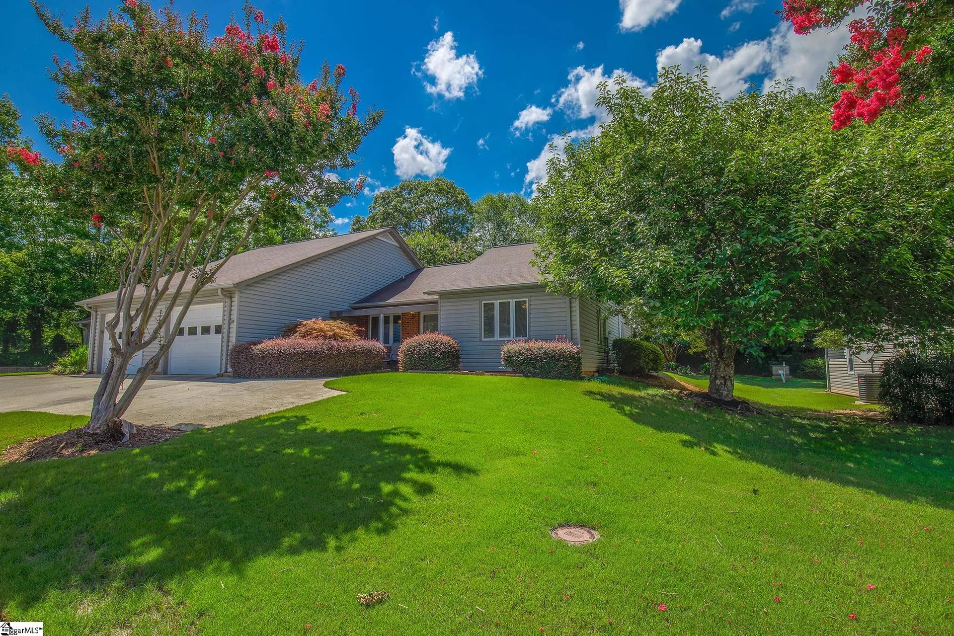 Property image 3 at 118 N WOODGREEN Way, Greenville, SC 29615