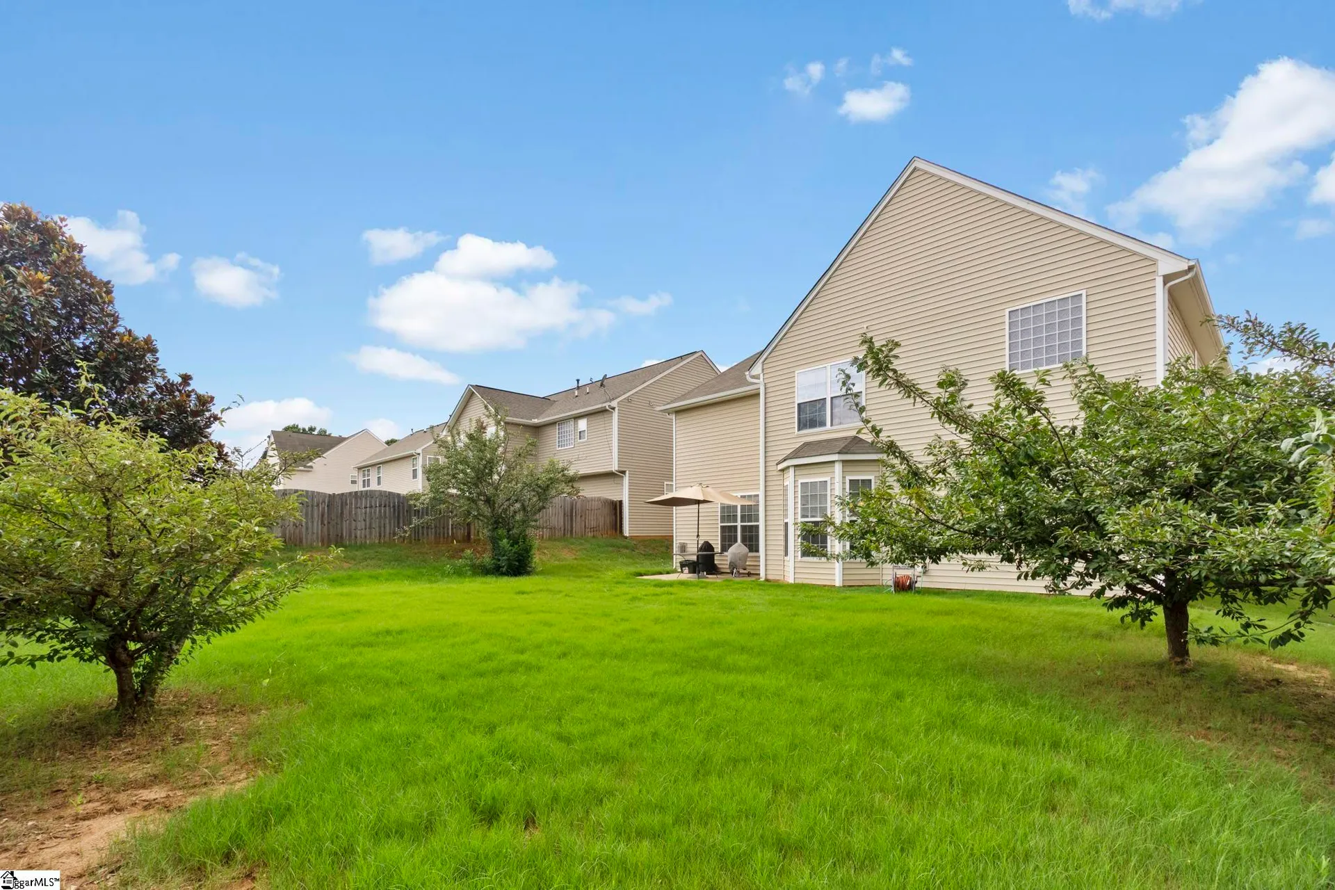 Property image 3 at 305 Cypress Hill Court, Simpsonville, SC 29681
