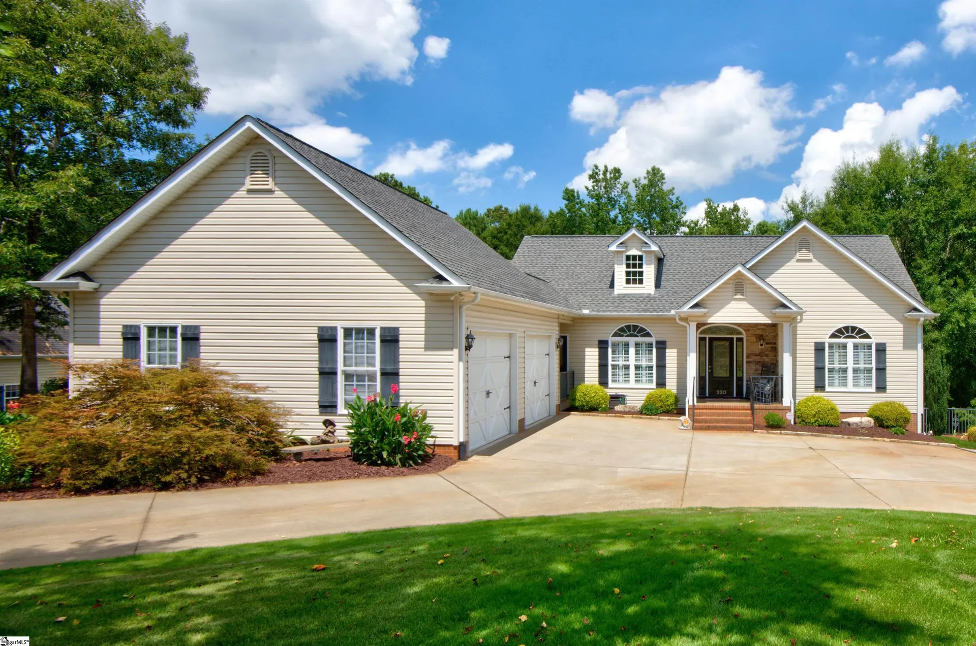 Property image 1 at 220 Thomas Welborn Road, Anderson, SC 29625