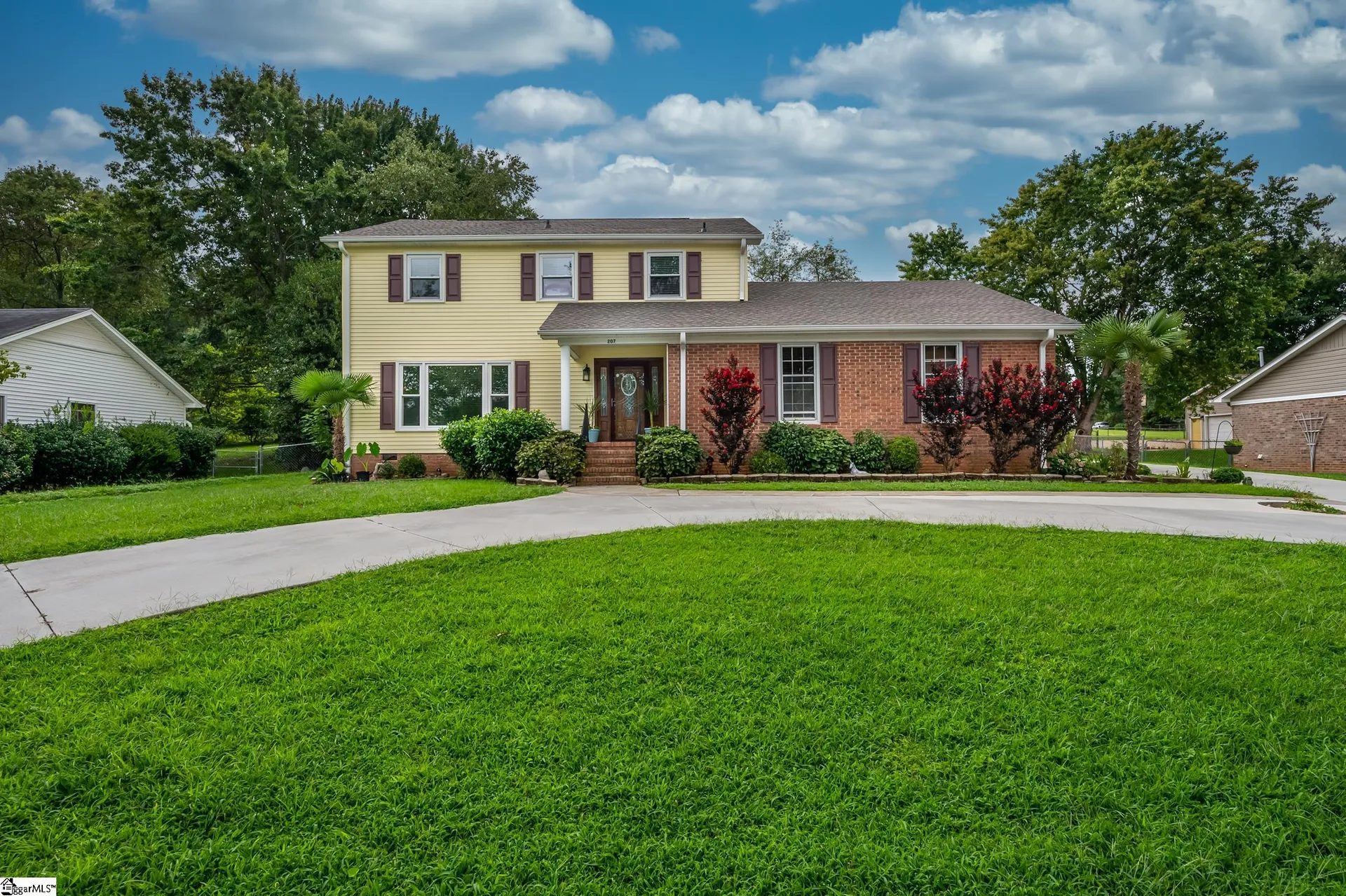 Property image 1 at 207 Hedgewood Terrace, Greer, SC 29650