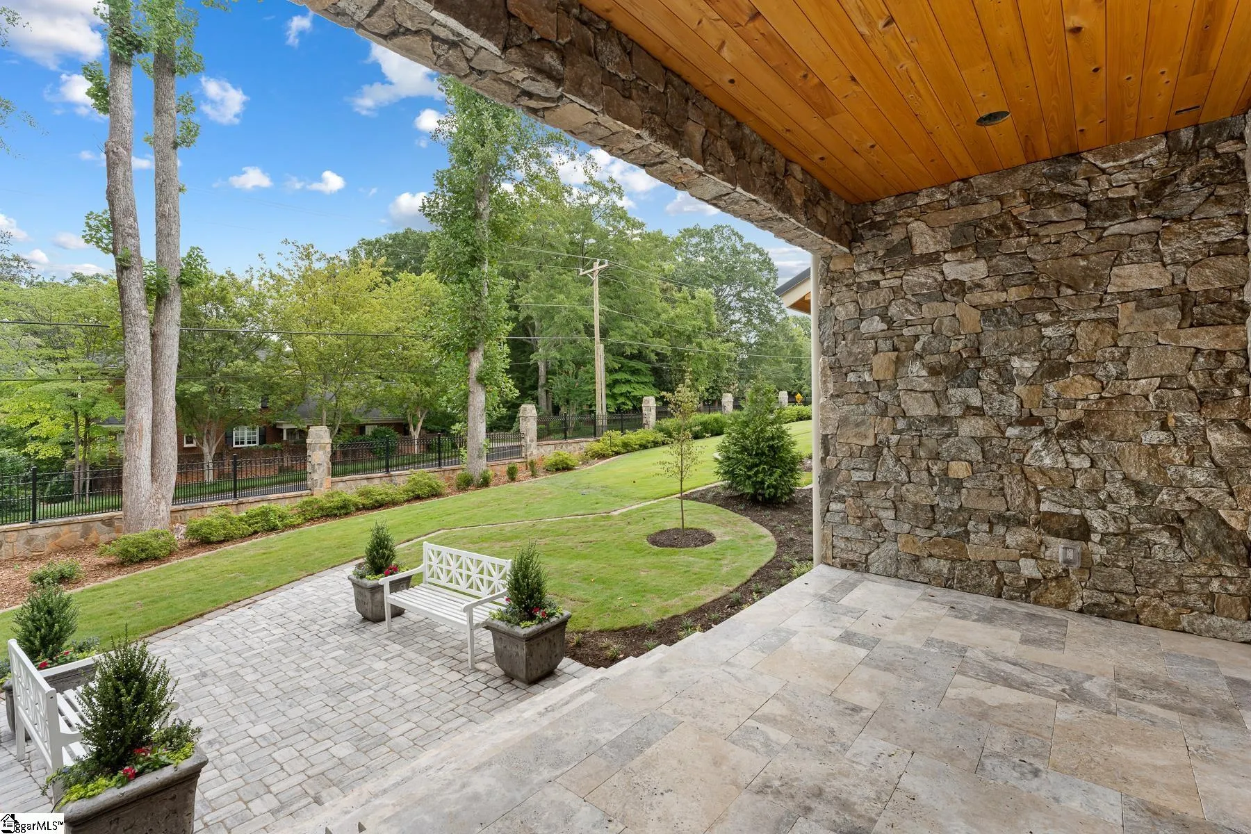 Property image 4 at 6 Southland Avenue, Greenville, SC 29601