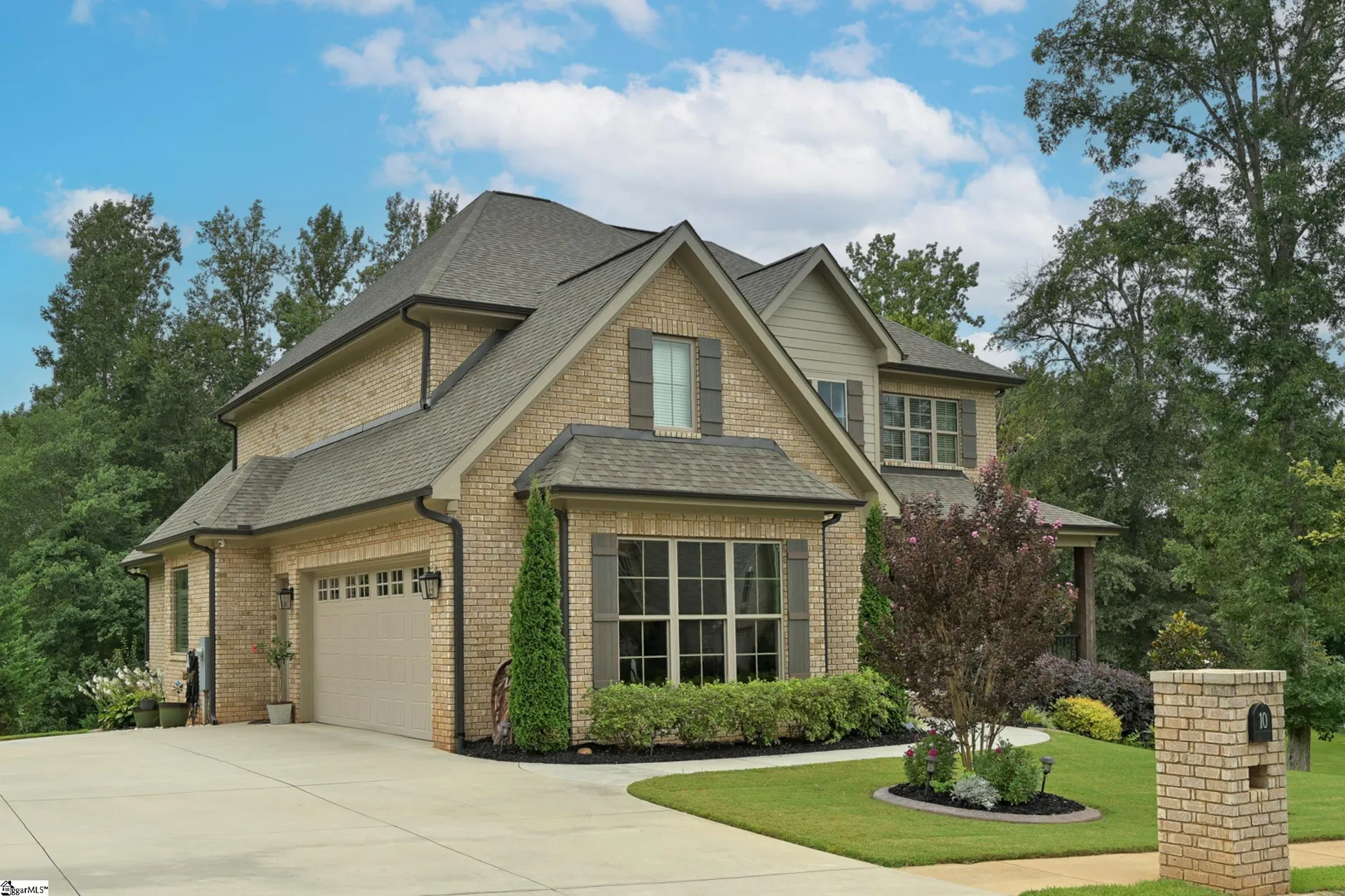 Property image 3 at 10 Colonel Storrs Court, Greer, SC 29650