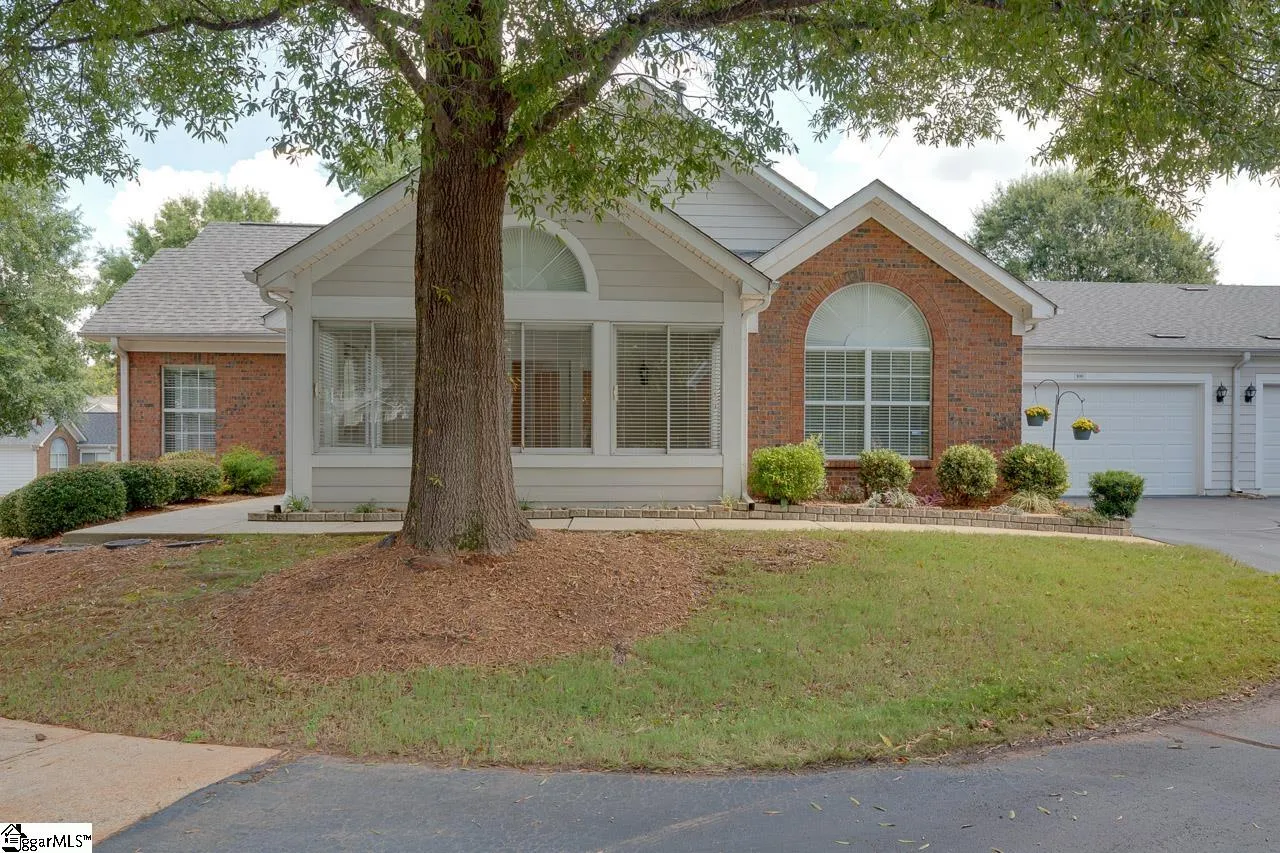 Property image 1 at 100 Heritage Club Drive, Greenville, SC 29615