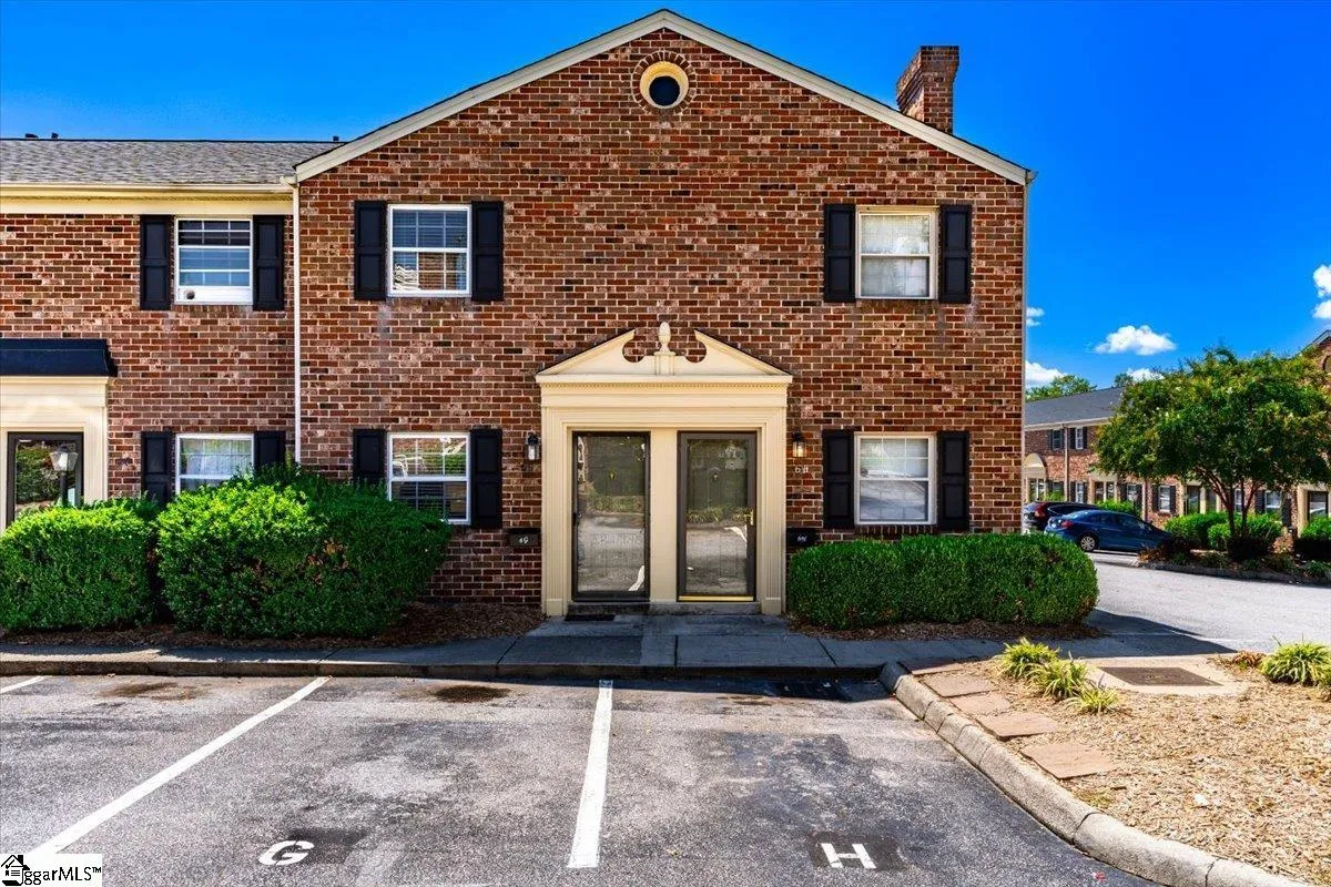Property image 1 at 2530 E North Street, Greenville, SC 29615
