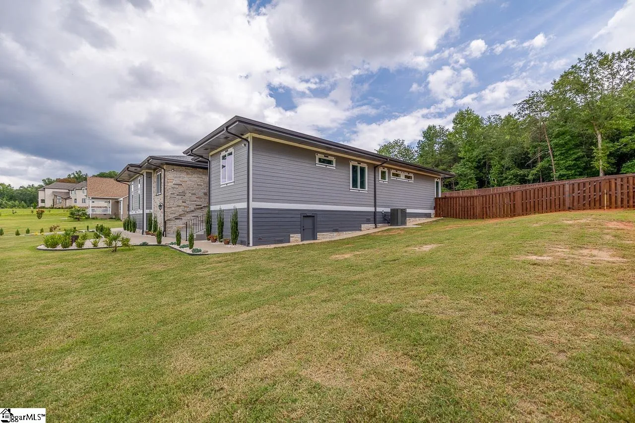 Property image 3 at 176 Shore Heights Drive, Inman, SC 29349