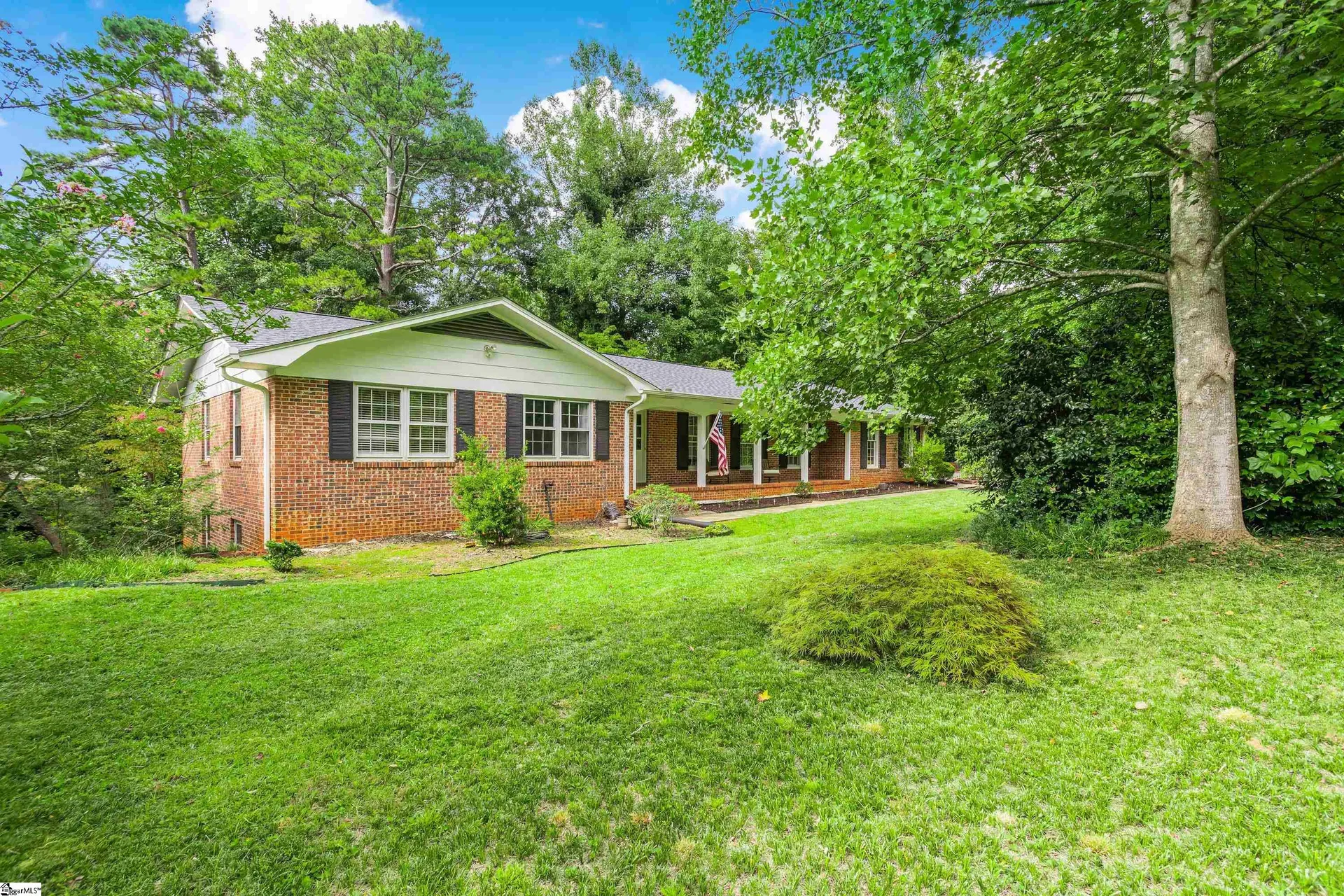 Property image 3 at 226 Camelot Road, Clemson, SC 29631-2104
