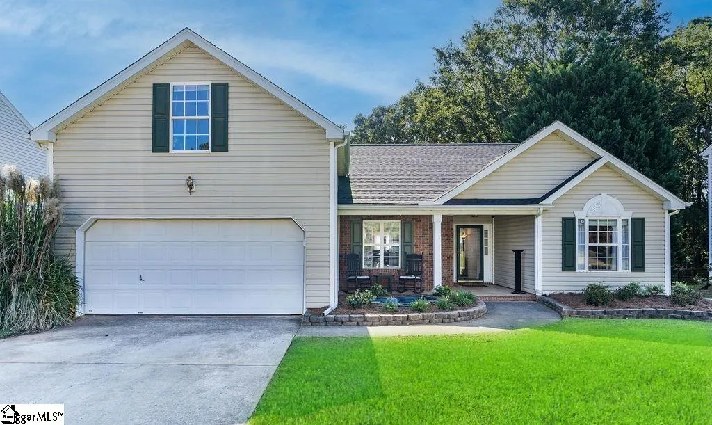 Property image 1 at 132 Bonnie Woods Drive, Greenville, SC 29605