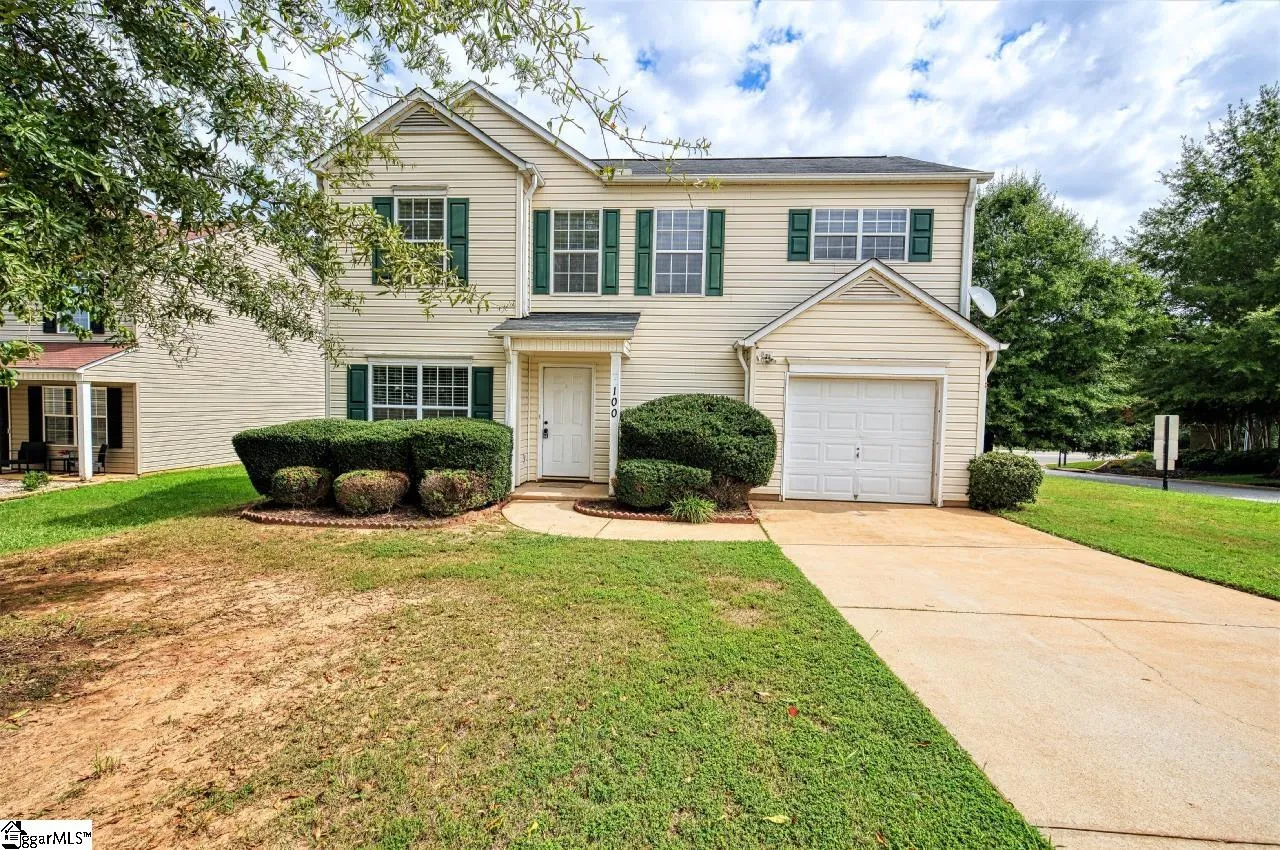 Property image 1 at 100 Fenway Lane, Greenville, SC 29605