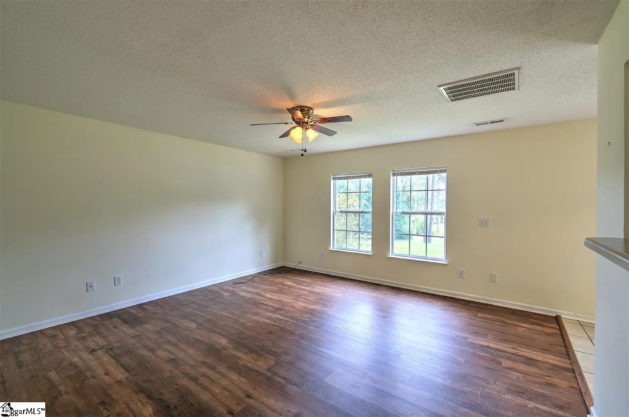 Property image 3 at 100 Fenway Lane, Greenville, SC 29605