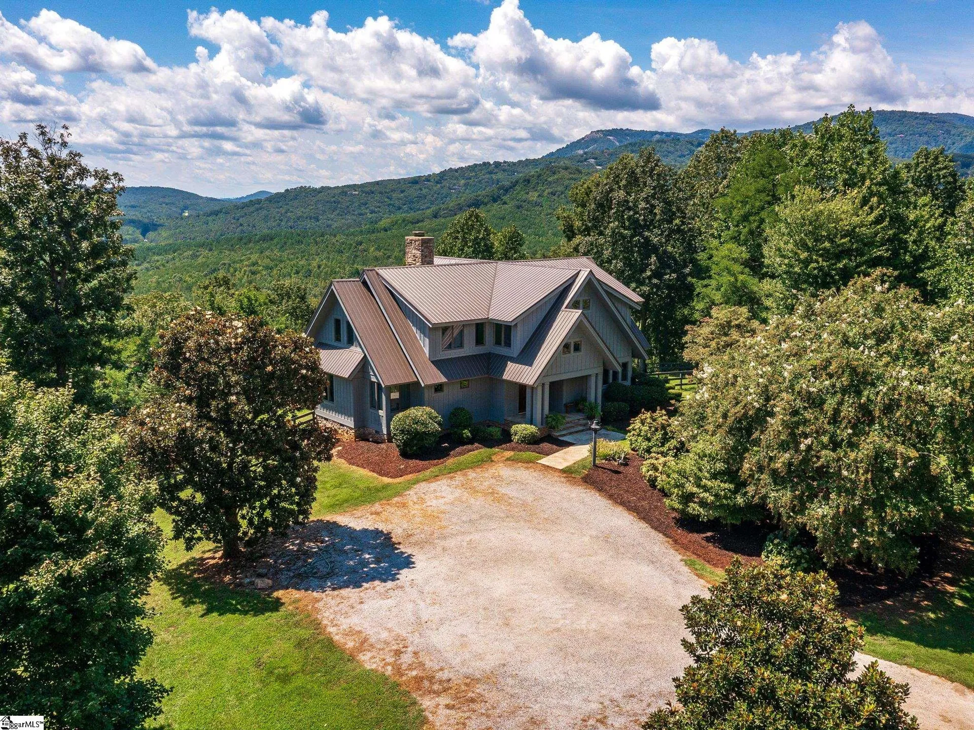 19 Knob Hill Lane