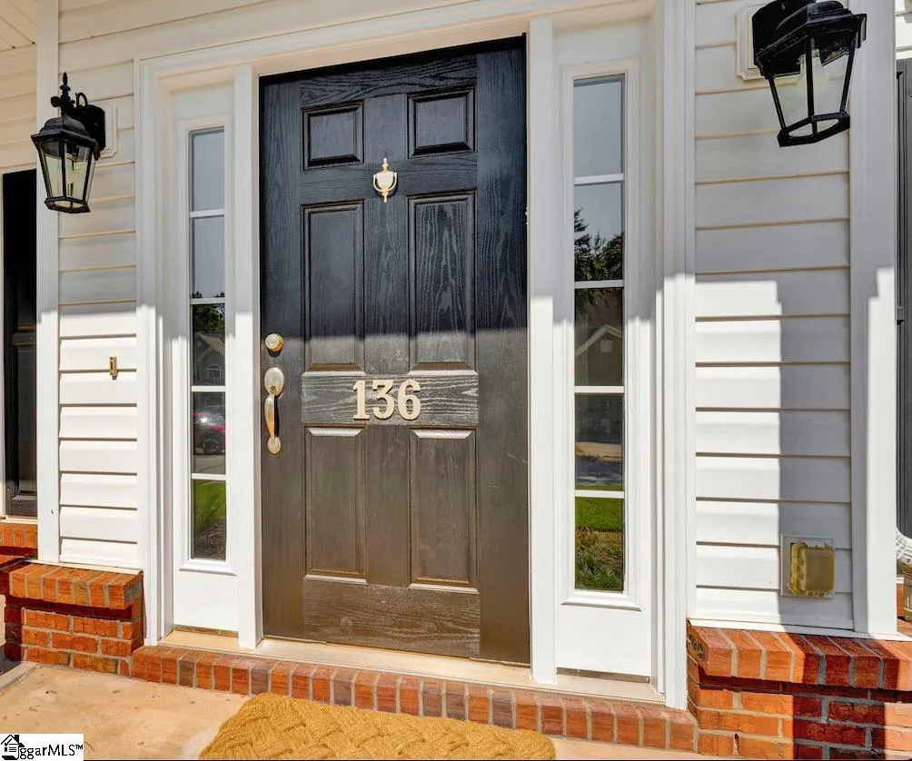 Property image 3 at 136 Jordan Crest Court, Simpsonville, SC 29681