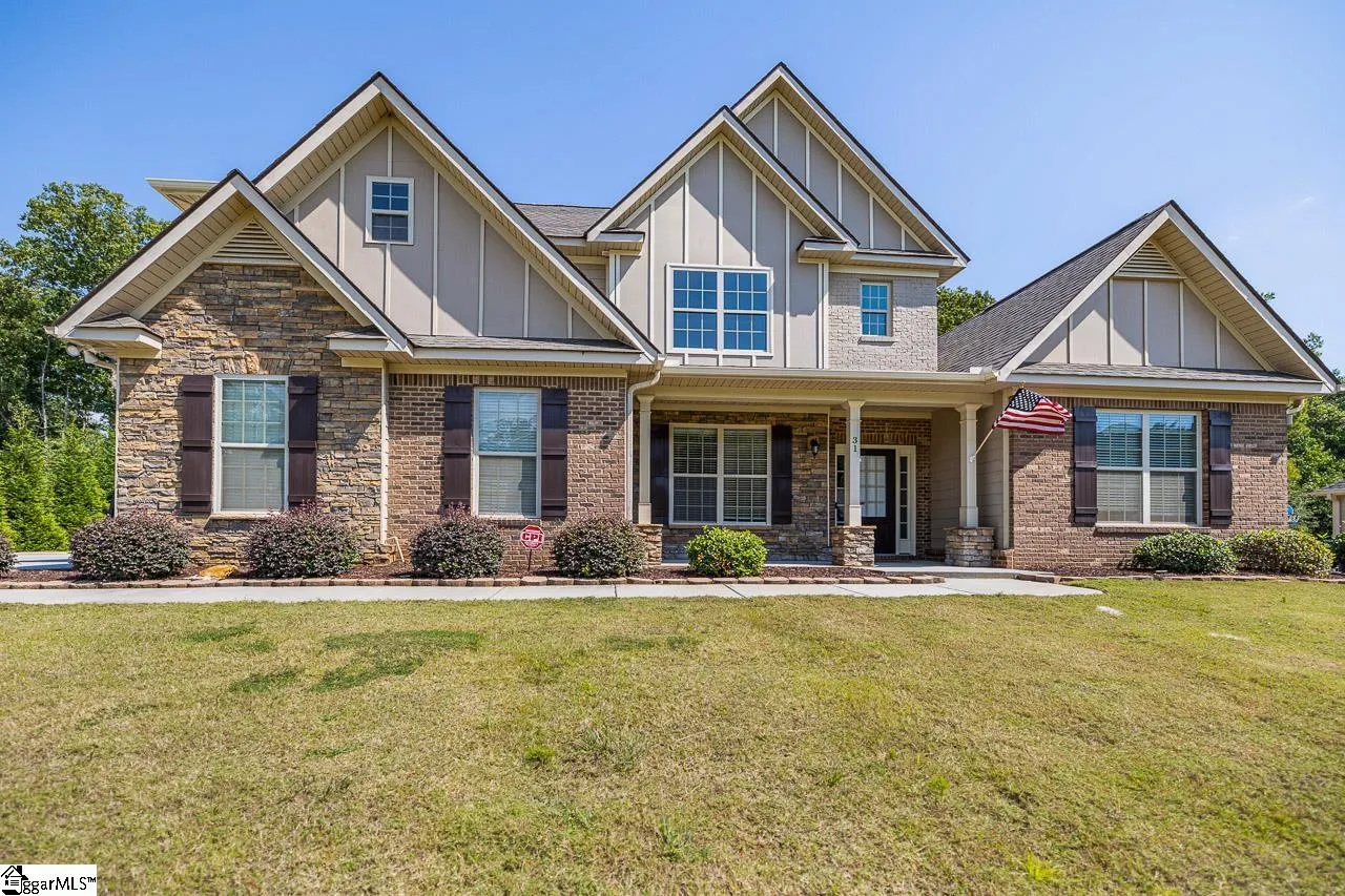 Property image 2 at 31 Laurelhart Lane, Simpsonville, SC 29681