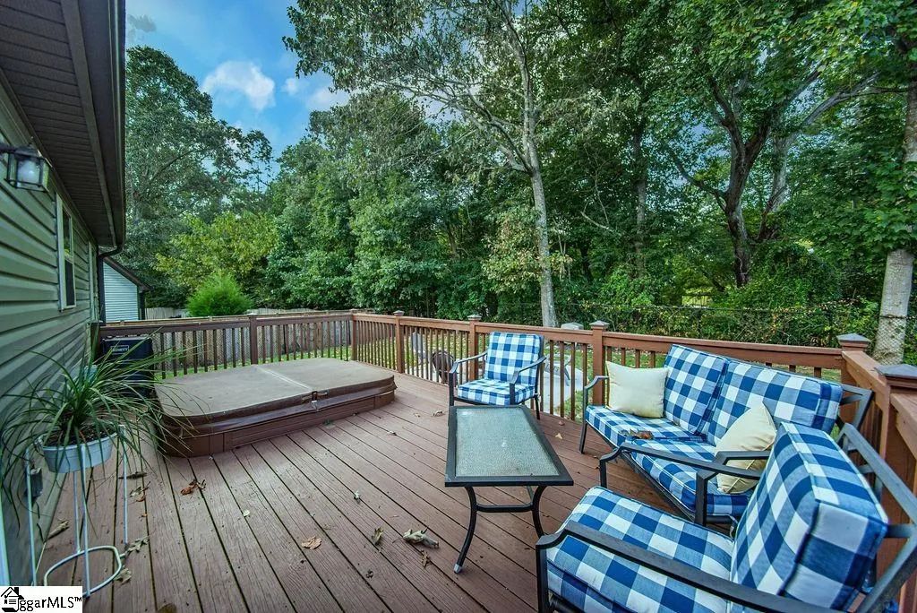Property image 4 at 126 Thornberry Court, Simpsonville, SC 29680
