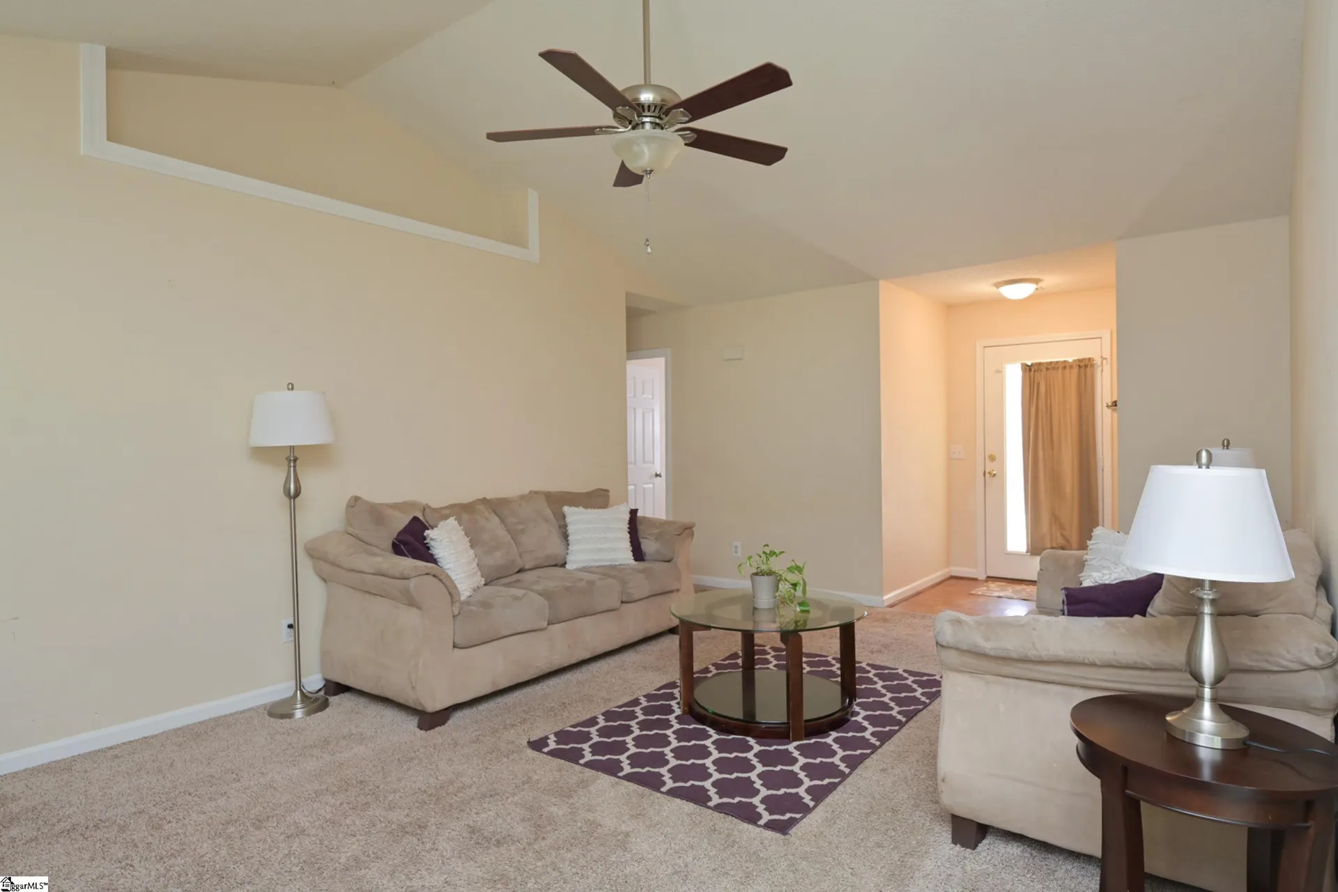 Property image 3 at 115 E Ridgemount Court, Greenville, SC 29617