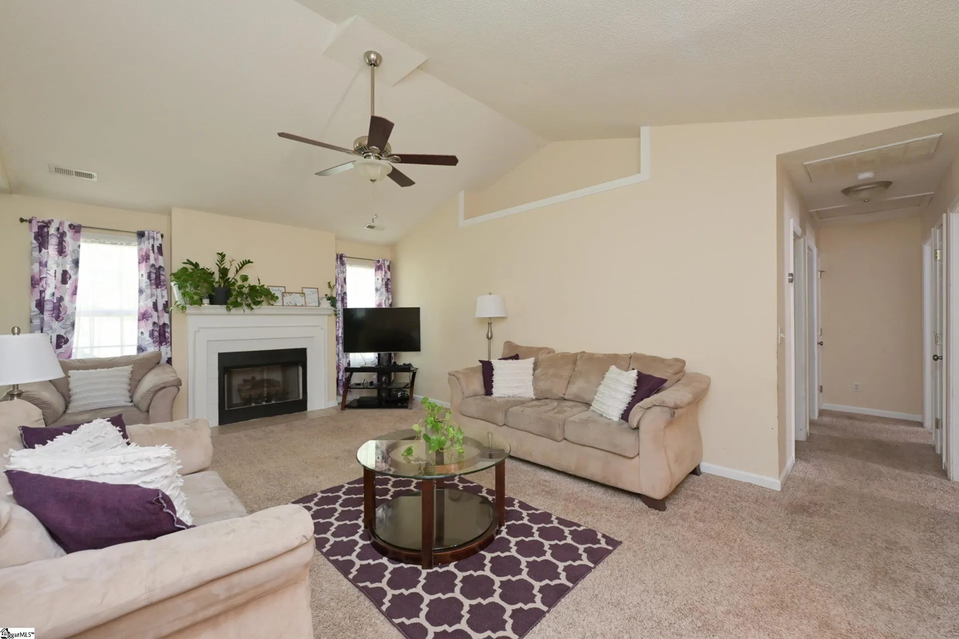 Property image 5 at 115 E Ridgemount Court, Greenville, SC 29617