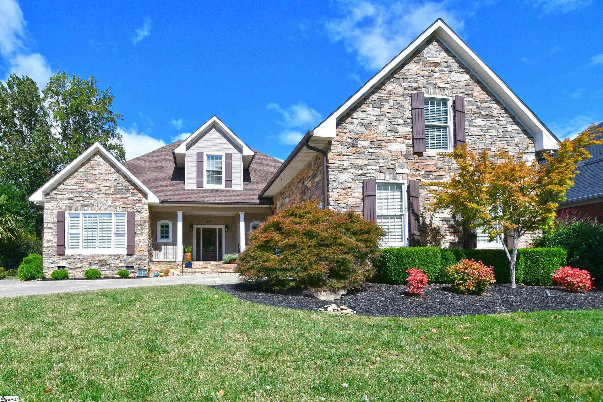107 Breeds Hill Way