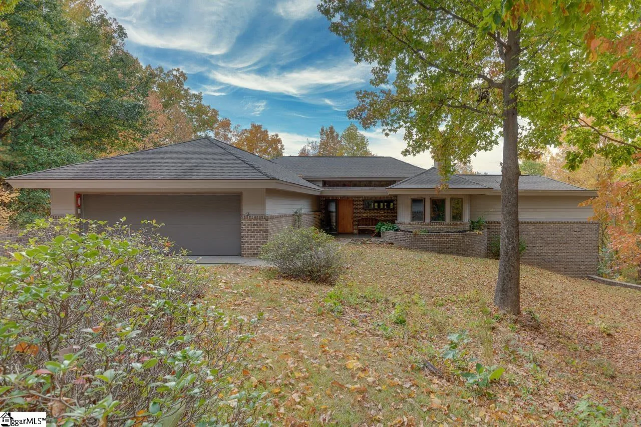 40 Laurel Ridge