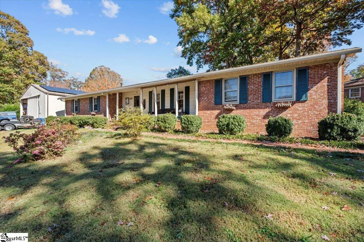 Property image 4 at 105 Brookbend Road, Mauldin, SC 29662