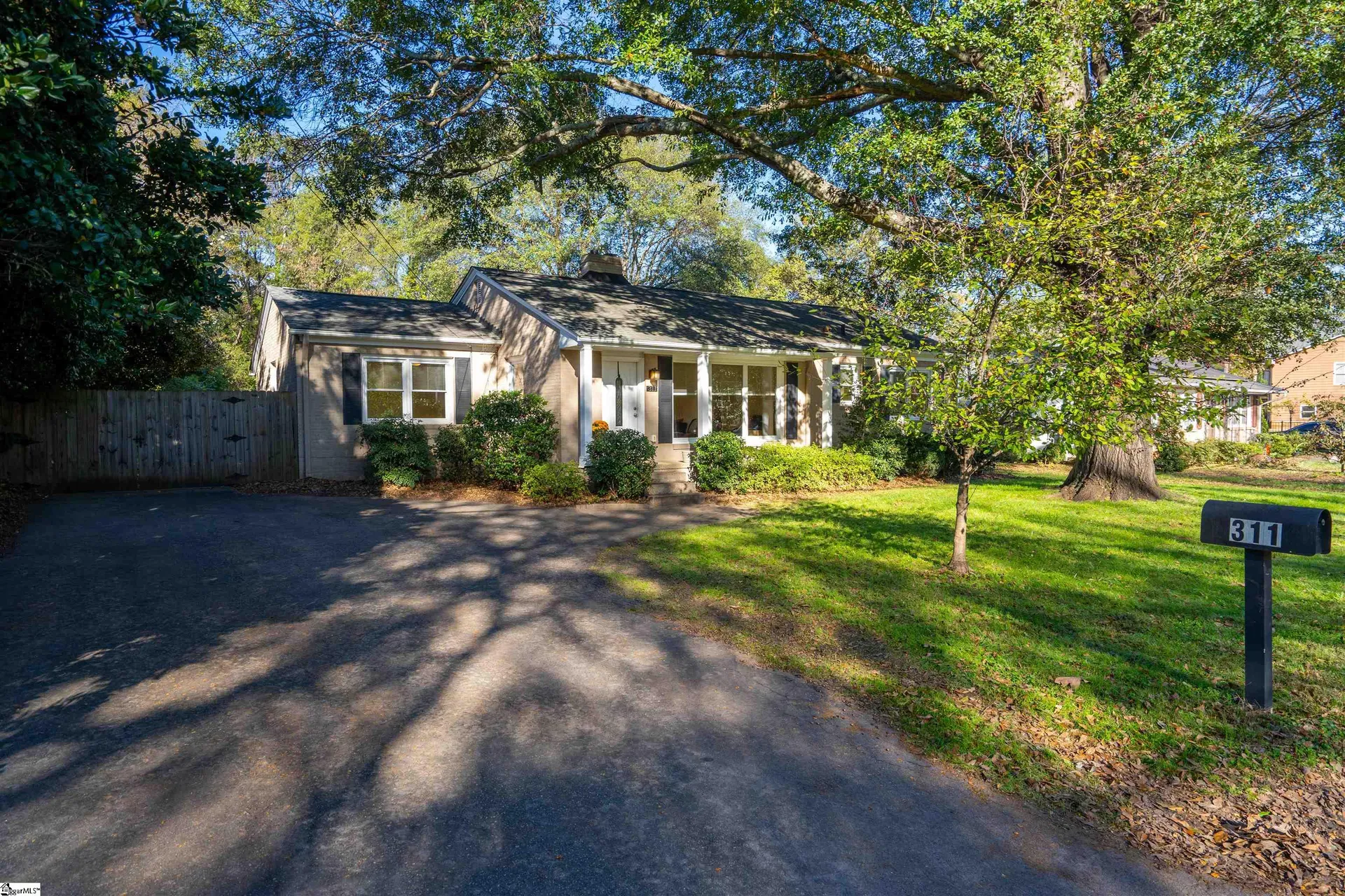 Property image 3 at 311 Twin Lake Road, Greenville, SC 29609