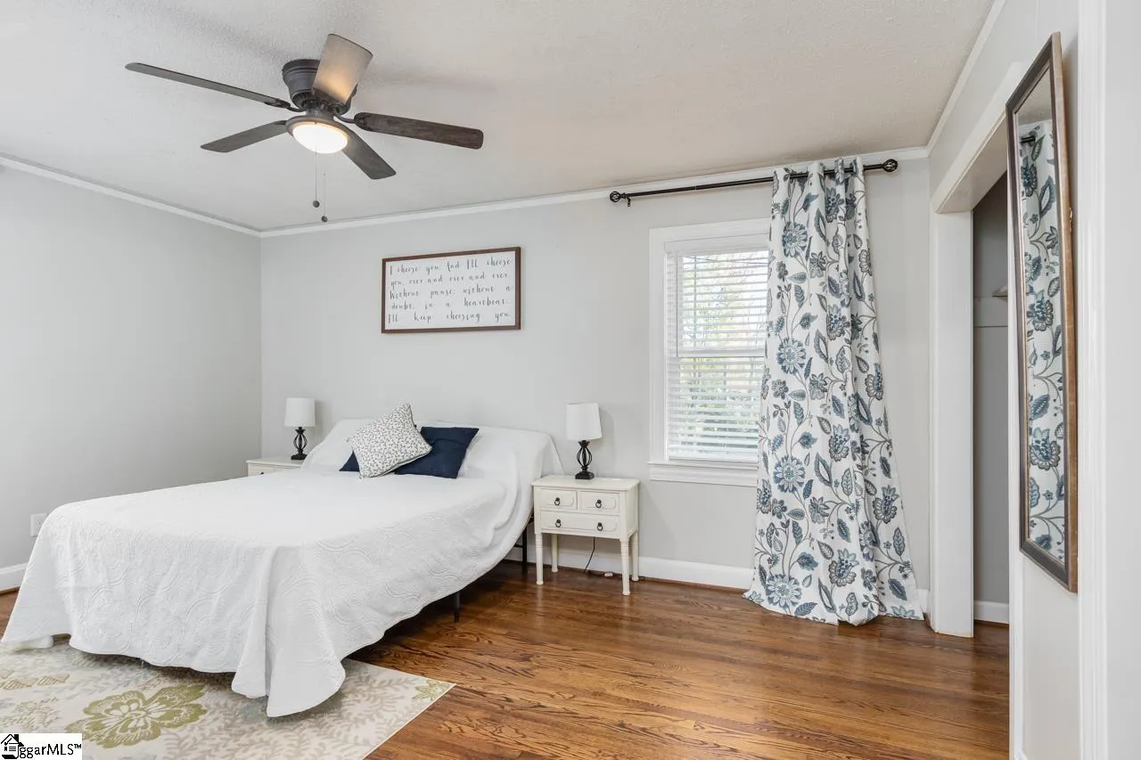 Property image 4 at 122 LULLWATER Road, Greenville, SC 29607