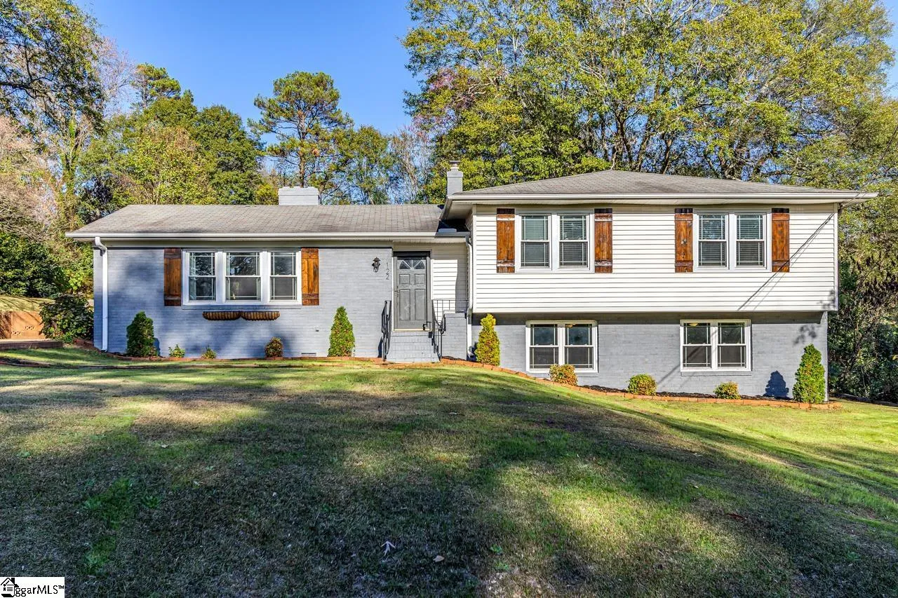 Property image 5 at 122 LULLWATER Road, Greenville, SC 29607