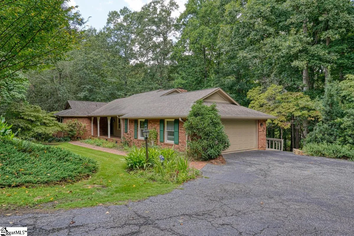 Property image 2 at 1224 Shadowood Drive, Spartanburg, SC 29301