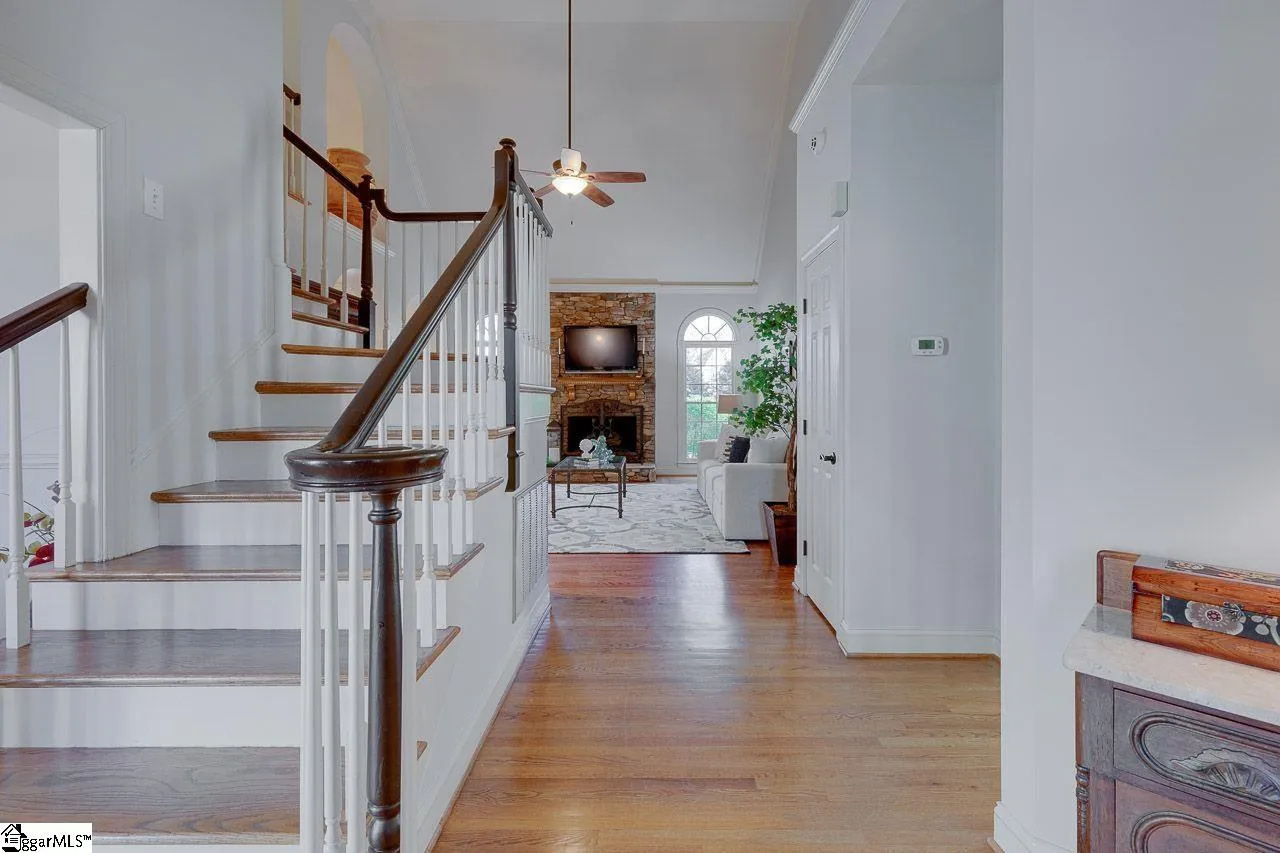 Property image 4 at 2 Lattice Place, Greenville, SC 29615-5830