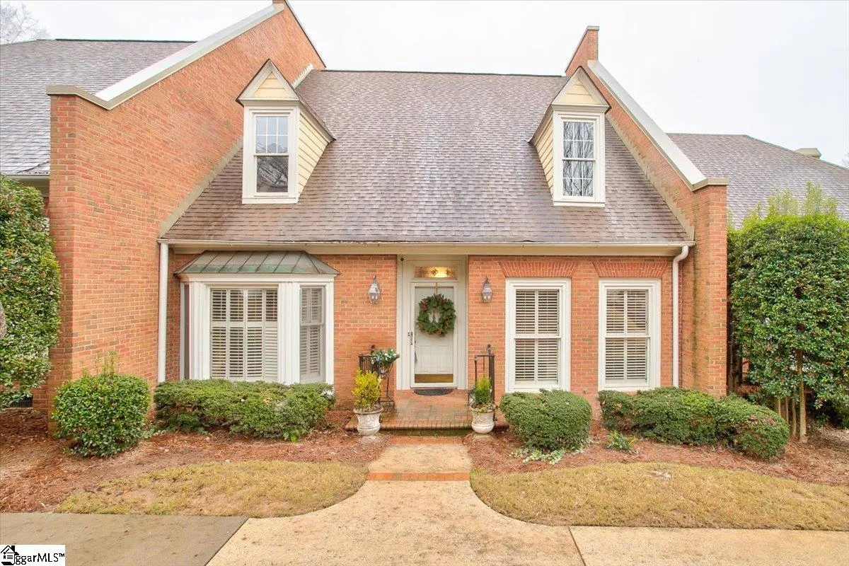 116 Glenbrooke Way