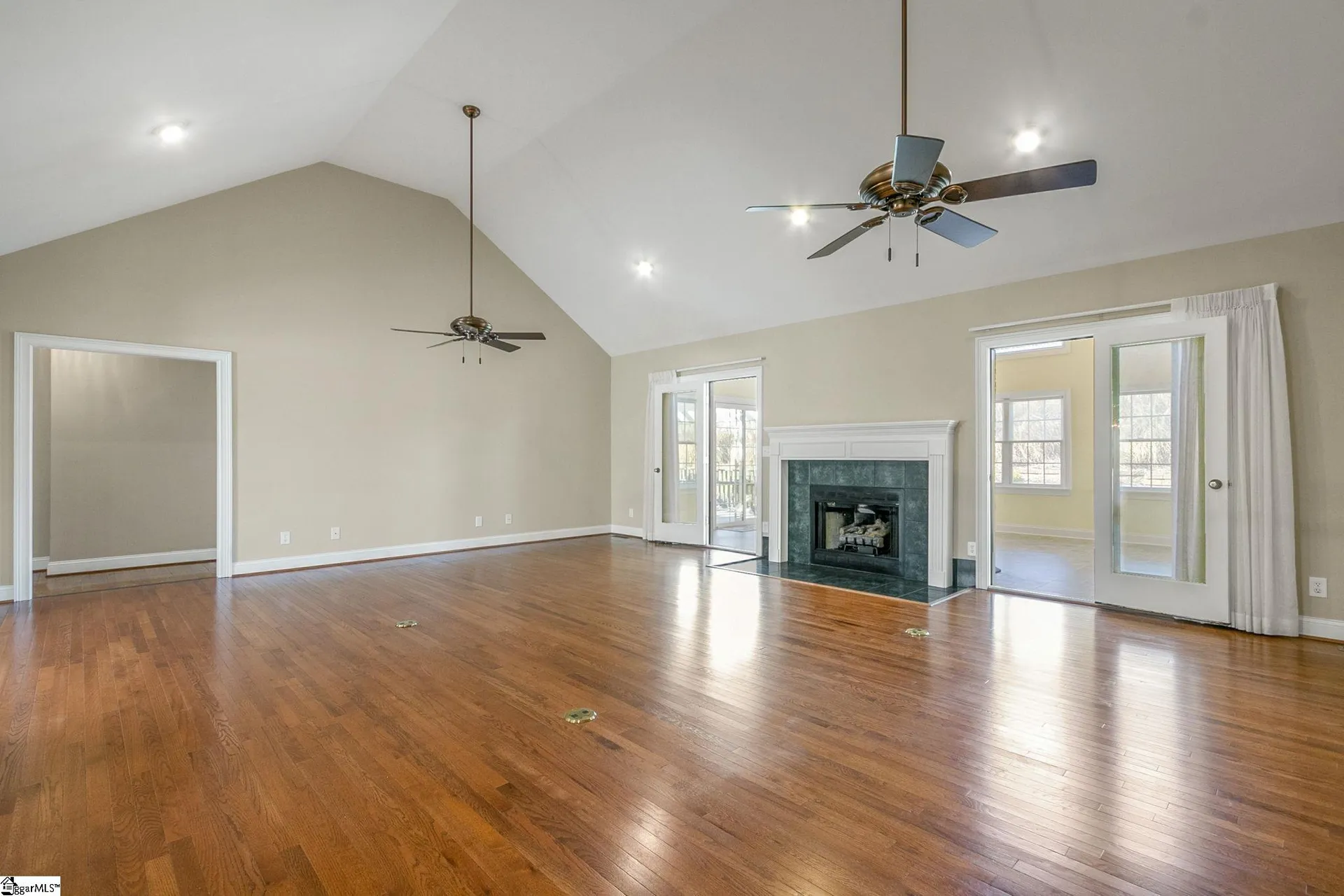Property image 5 at 1 Wheatstone Court, Greenville, SC 29617