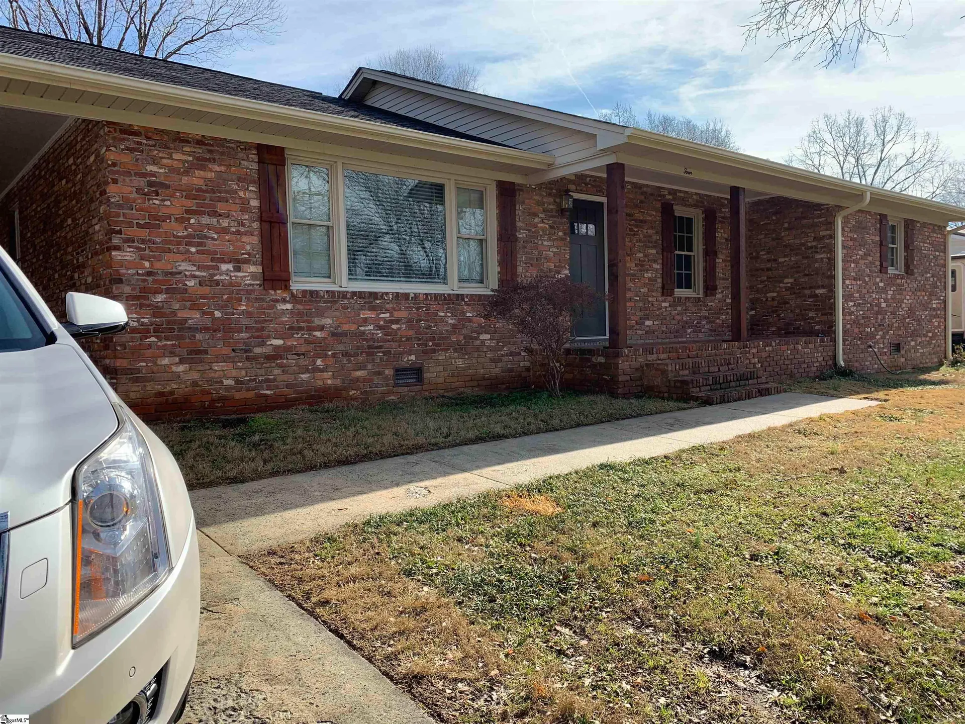 Property image 2 at 4 CATEHAM Way, Taylors, SC 29687