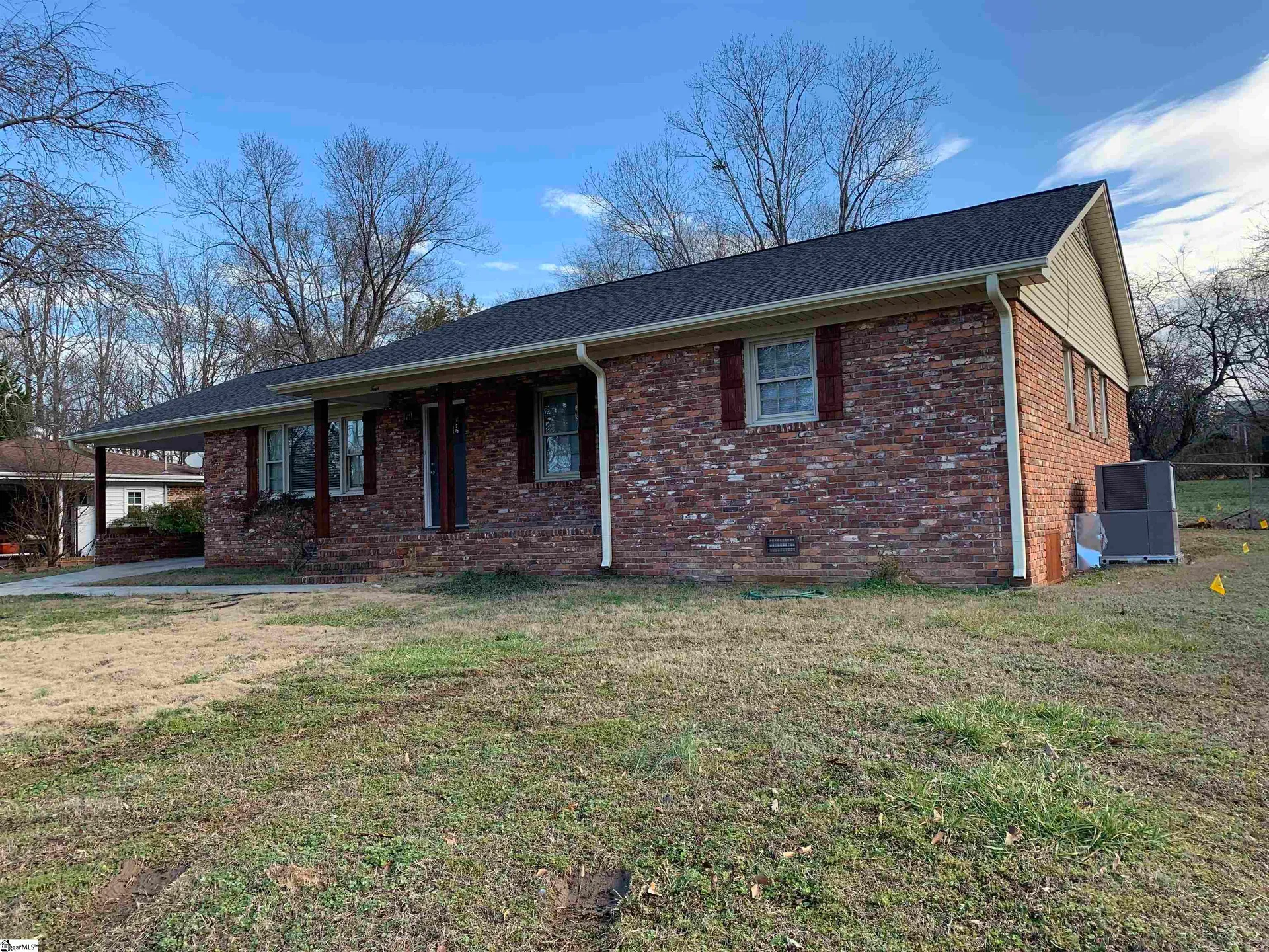 Property image 3 at 4 CATEHAM Way, Taylors, SC 29687