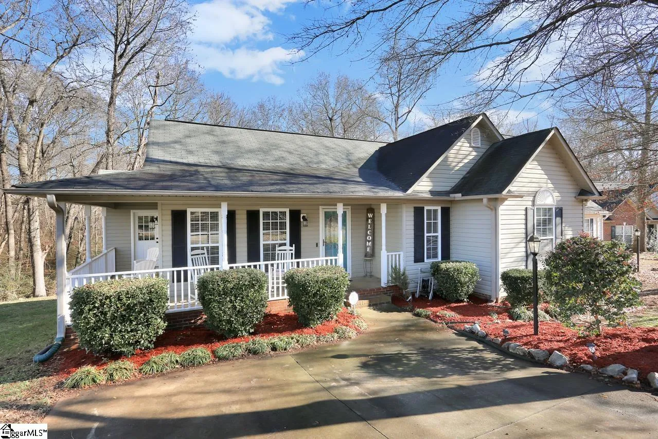 Property image 2 at 755 Cotton Branch Drive, Boiling Springs, SC 29316