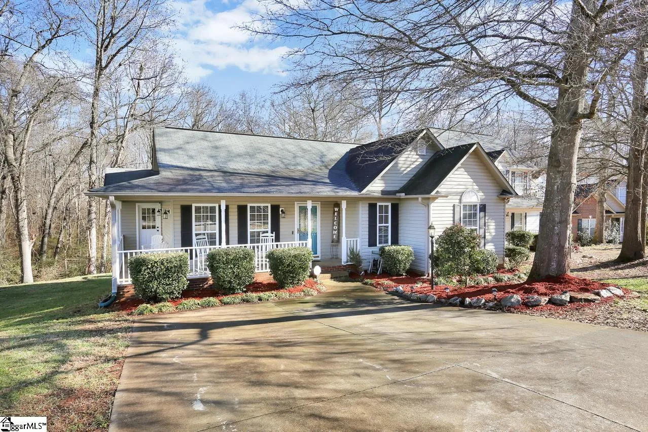 Property image 3 at 755 Cotton Branch Drive, Boiling Springs, SC 29316