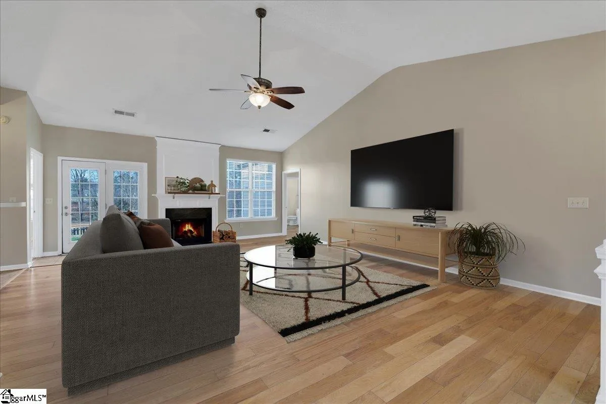 Property image 2 at 120 Birkhall Circle, Greenville, SC 29605-5952