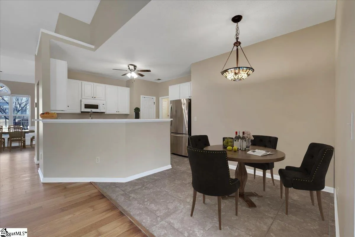 Property image 5 at 120 Birkhall Circle, Greenville, SC 29605-5952