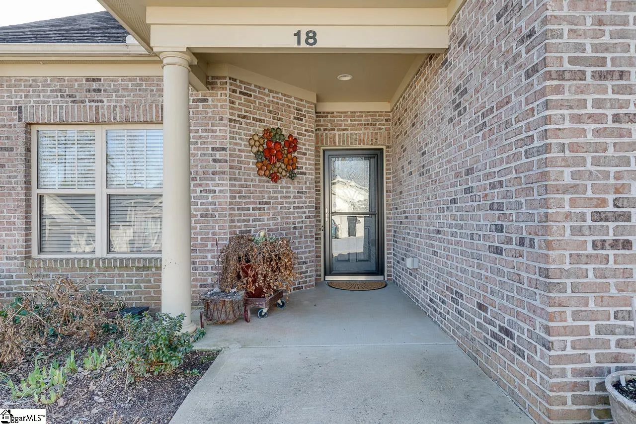 Property image 4 at 18 Shady Hollow Lane, Greer, SC 29651