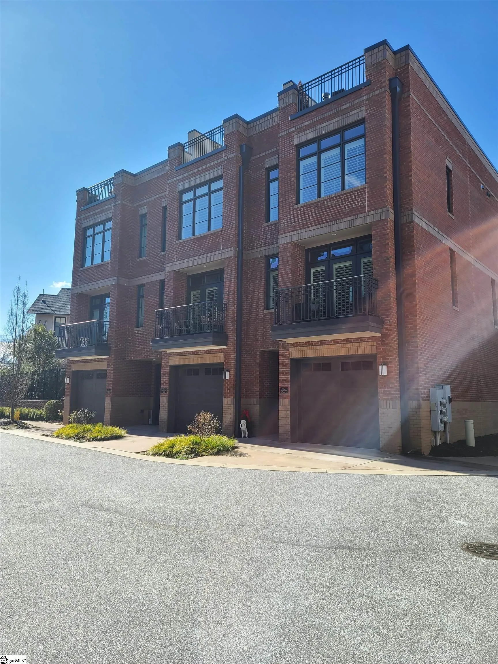 1027 S Main Street